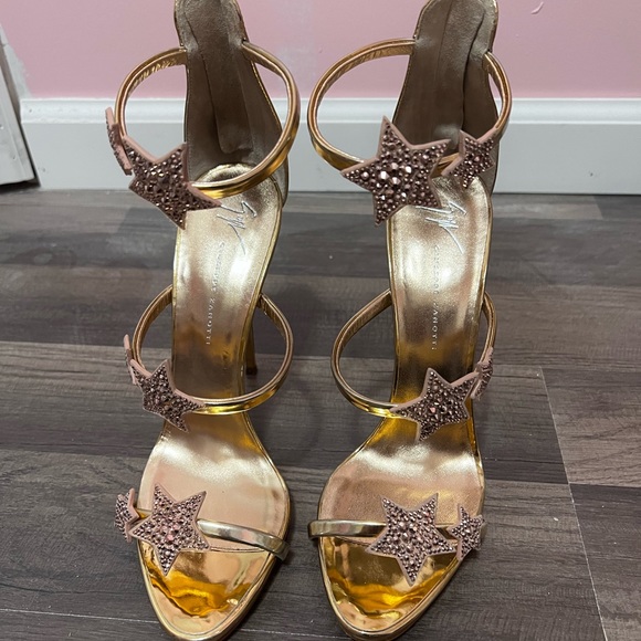 Giuseppe Zanotti Sandals - Picture 1 of 6